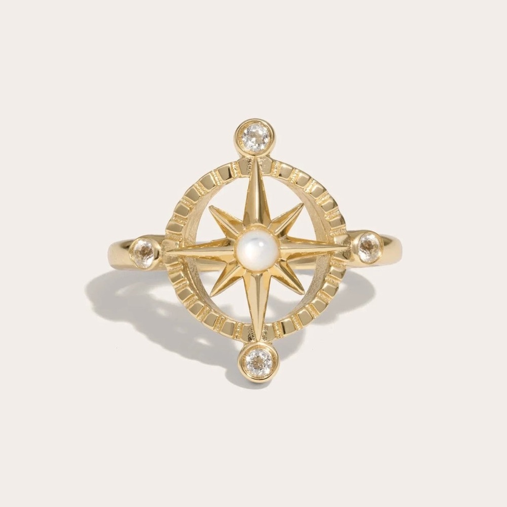 AWE INSPIRED 14K Gold Vermeil Compass Rose Mother of Pearl White Topaz Ring 6